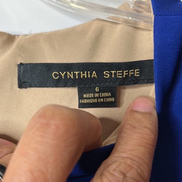 Cynthia Steffe Blue Cut Out Long Sleeve Dress SIZE 6 - Picture 2 of 9